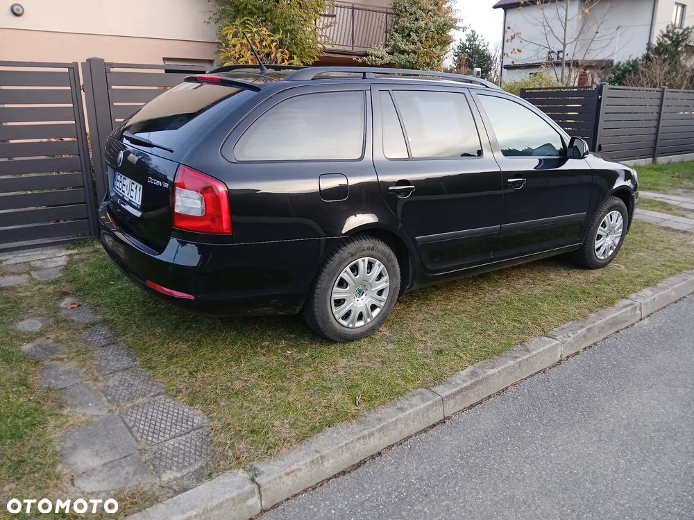 Skoda Octavia 1.8 TSI Ambiente - 7