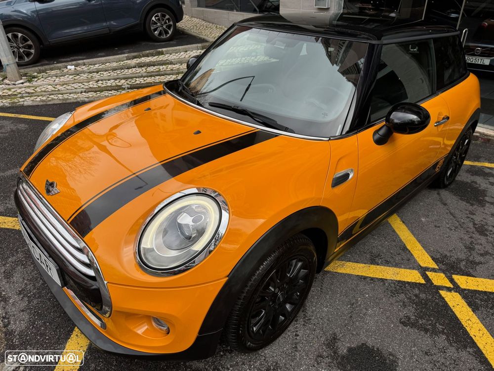 MINI 3 Portas Cooper D - 16