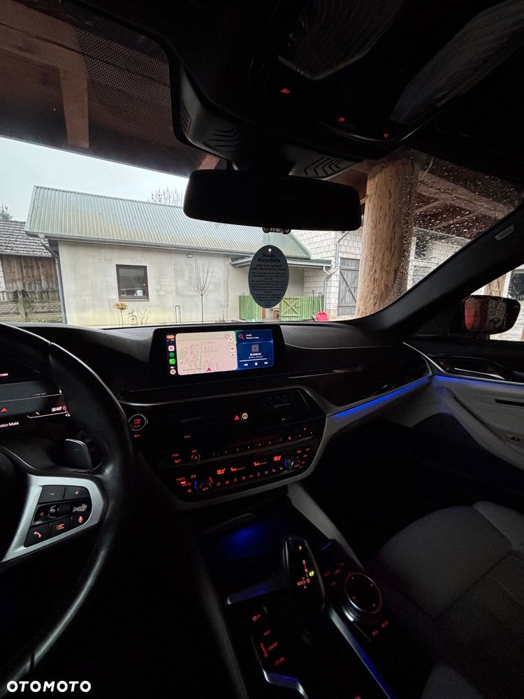 BMW Seria 5 540i GPF xDrive M Sport sport - 11