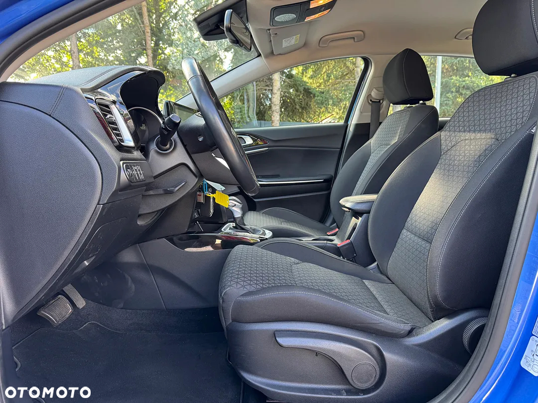 Kia Ceed 1.4 T-GDI DCT OPF Platinum Edition - 18