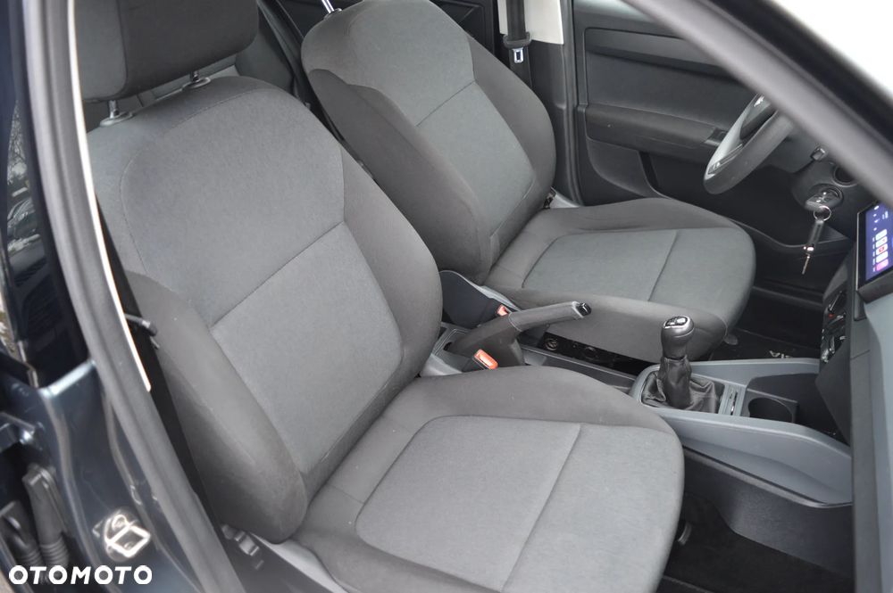 Skoda Fabia 1.0 MPI Ambition - 29