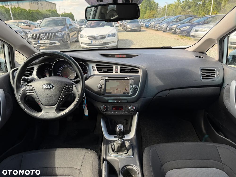 Kia Ceed 1.6 CRDi Smart - 27