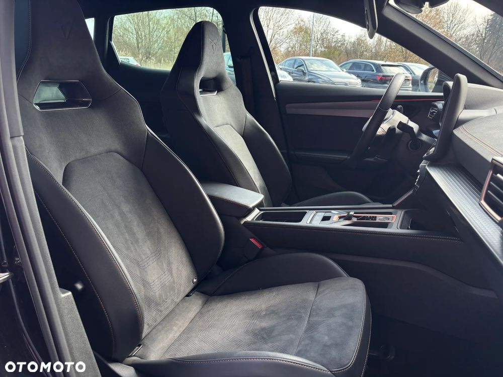 Cupra Formentor 1.5 eTSI mHEV DSG - 10