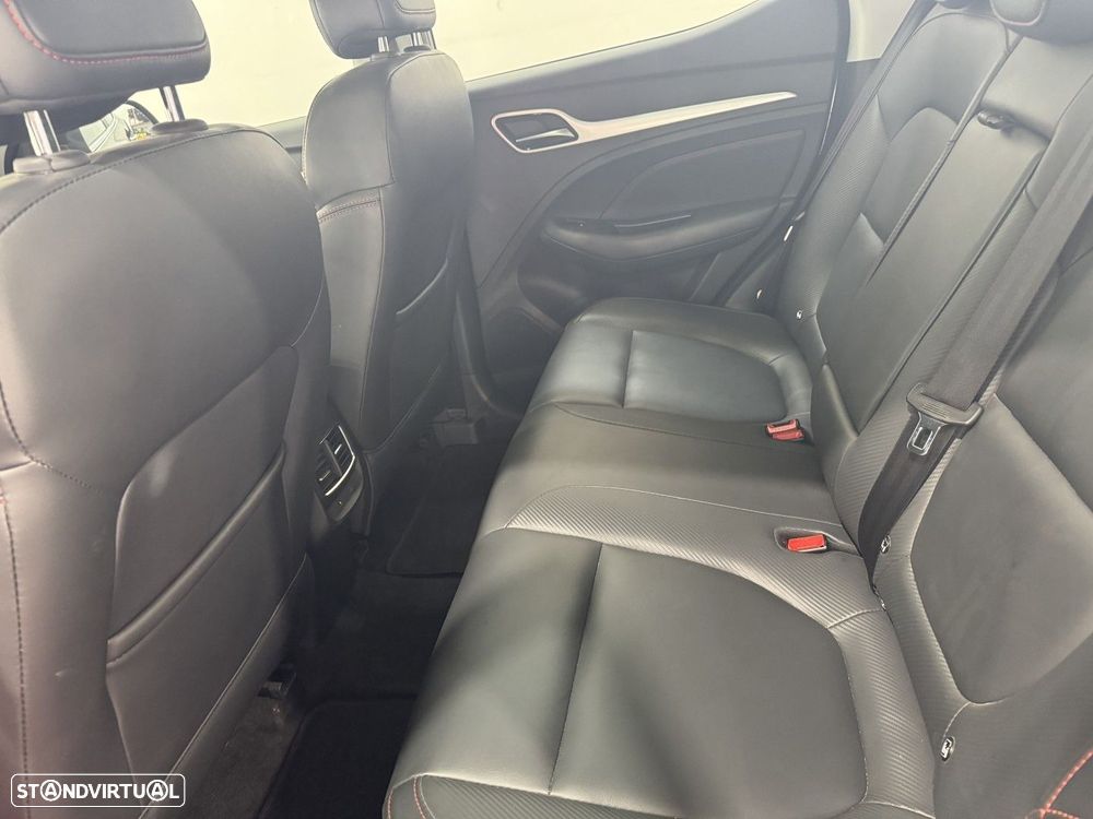 MG ZS EV 72.6 kWh Luxury - 22