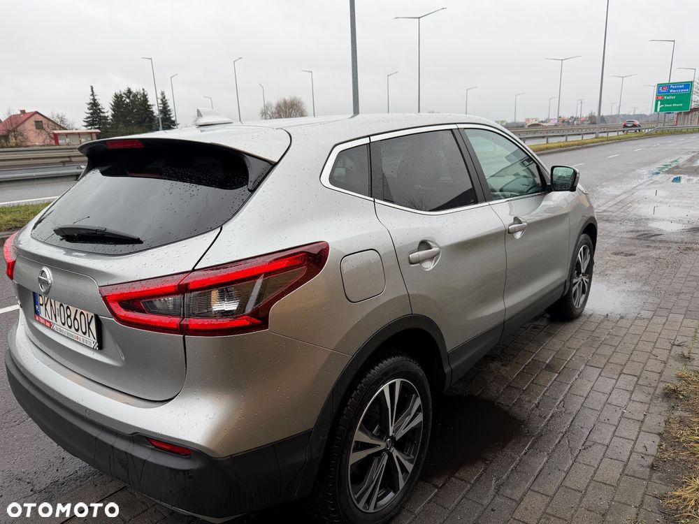 Nissan Qashqai 1.2 DIG-T N-Connecta Xtronic EU6 - 11