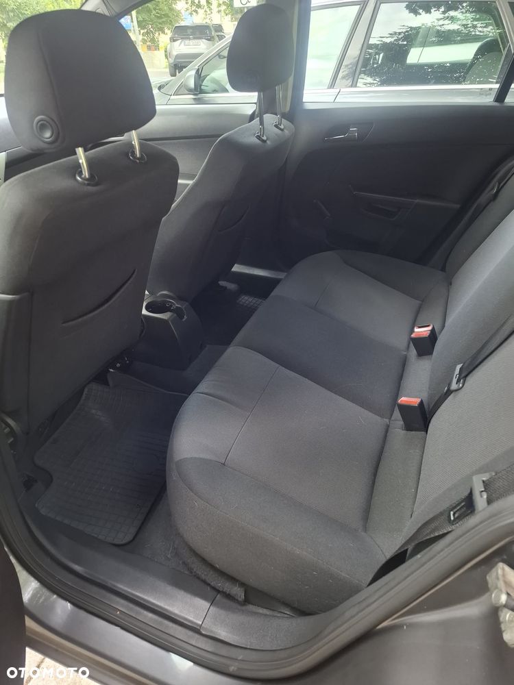 Opel Astra 1.6 - 14