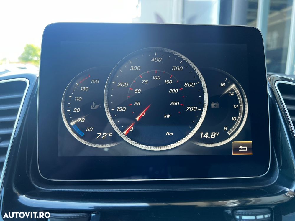 Mercedes-Benz GLE 350 d 4MATIC - 23