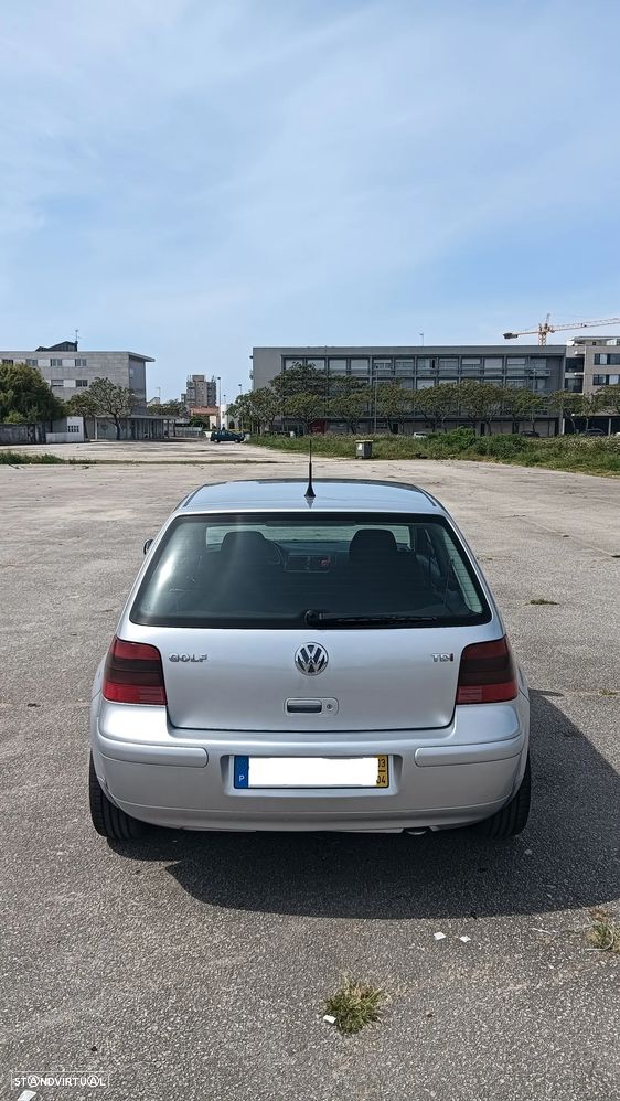 VW Golf 1.9 TDi Highline - 8