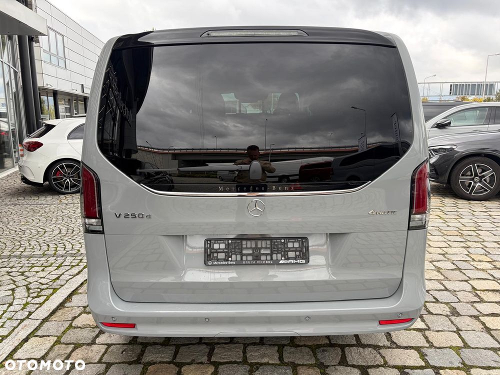 Mercedes-Benz Klasa V 250 d 4-Matic Avantgarde 9G-Tronic (długi) - 5