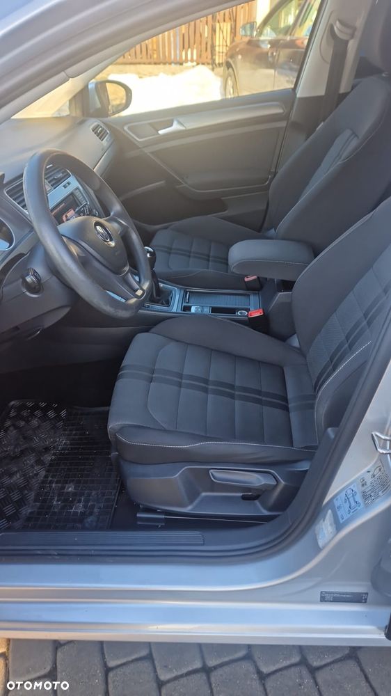 Volkswagen Golf 1.6 TDI BMT Comfortline - 6