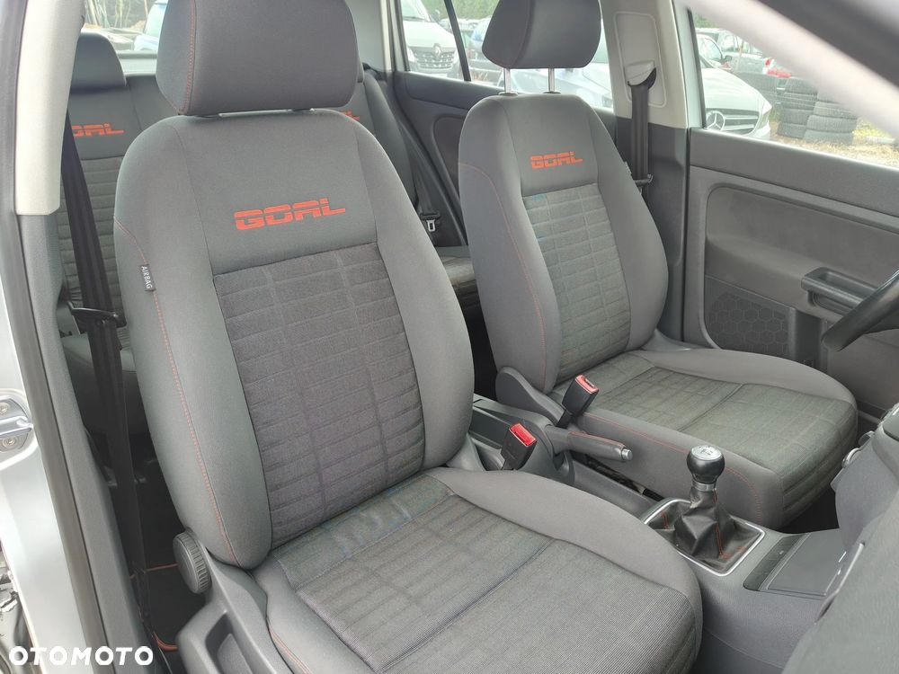 Volkswagen Golf Plus 1.6 Goal - 26