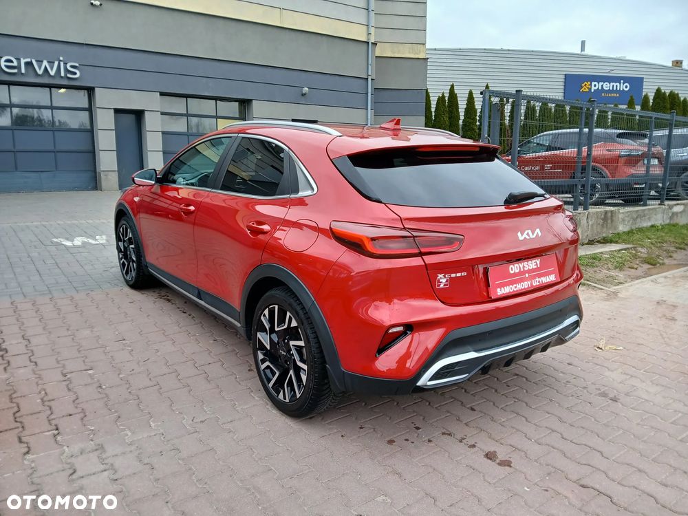 Kia XCeed 1.5 T-GDI M - 4
