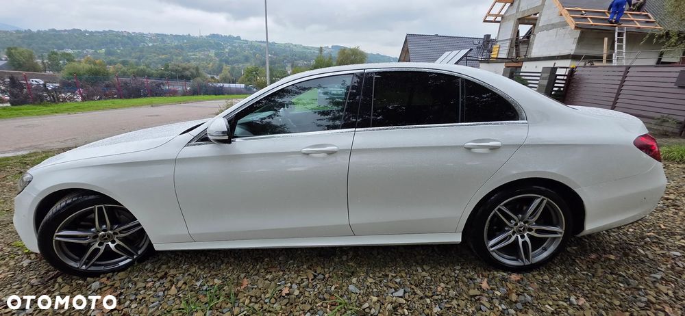 Mercedes-Benz Klasa E 220 d T 9G-TRONIC AMG Line - 12