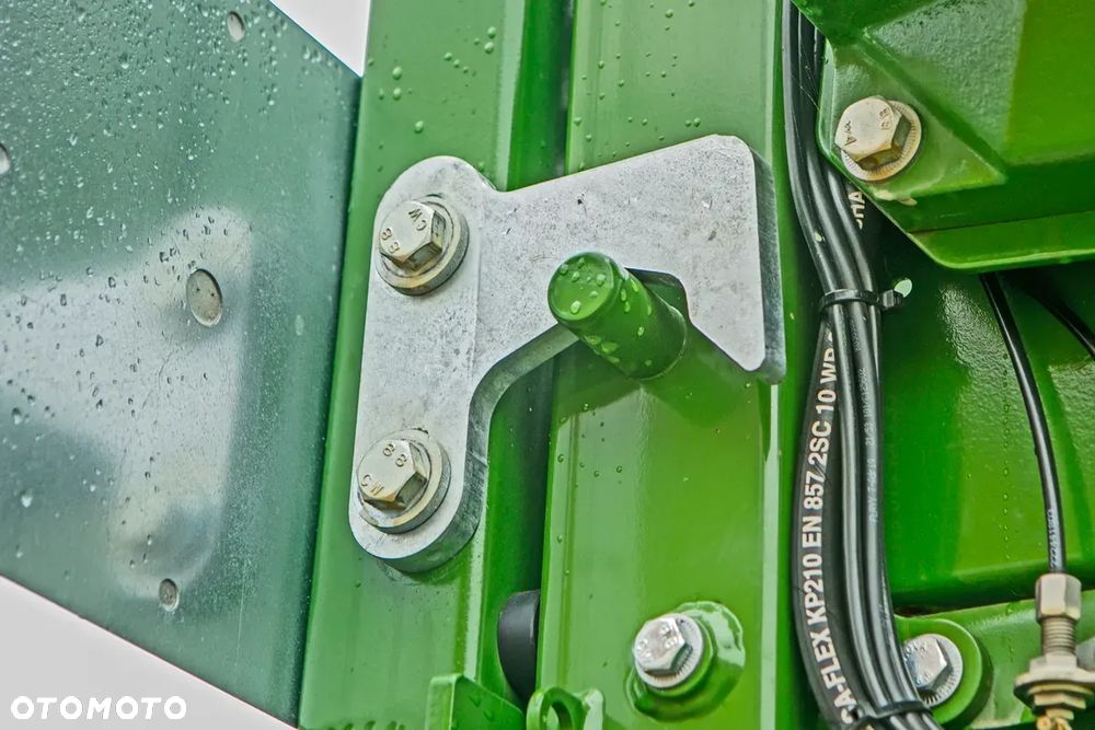 Bergmann Przyczepa samozbierająca Shuttle 450 S - 8