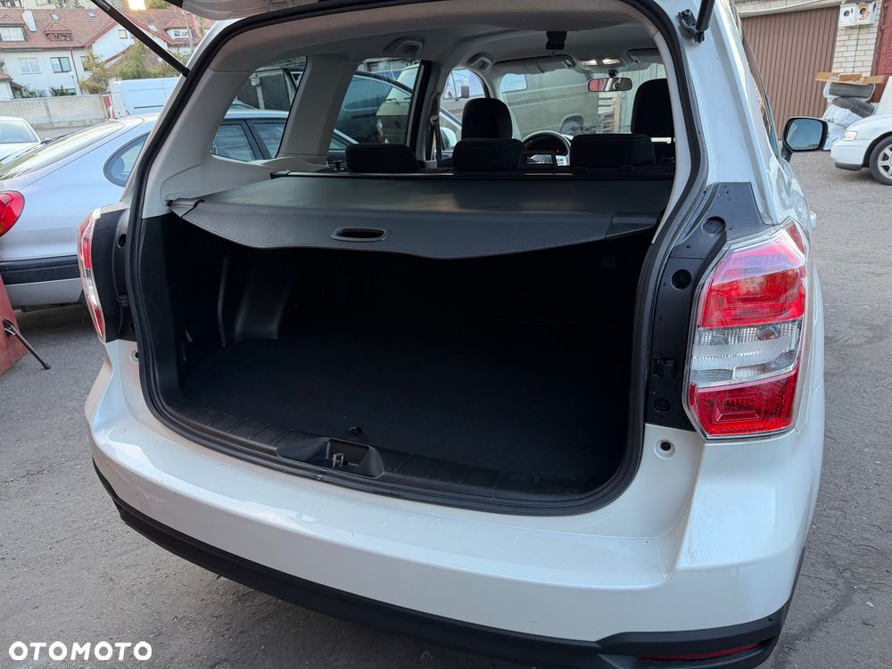 Subaru Forester 2.0i Exclusive Lineartronic EU6 - 24