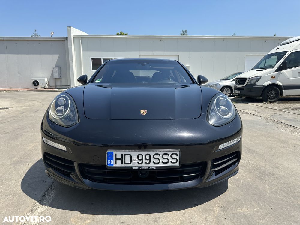 Porsche Panamera - 10