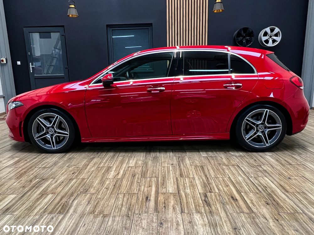 Mercedes-Benz Klasa A 220 4-Matic AMG Line 7G-DCT - 13