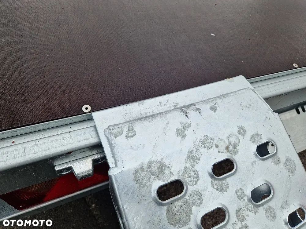 Brenderup 5520WATB3500 517x204 3500kg najazdy - 18