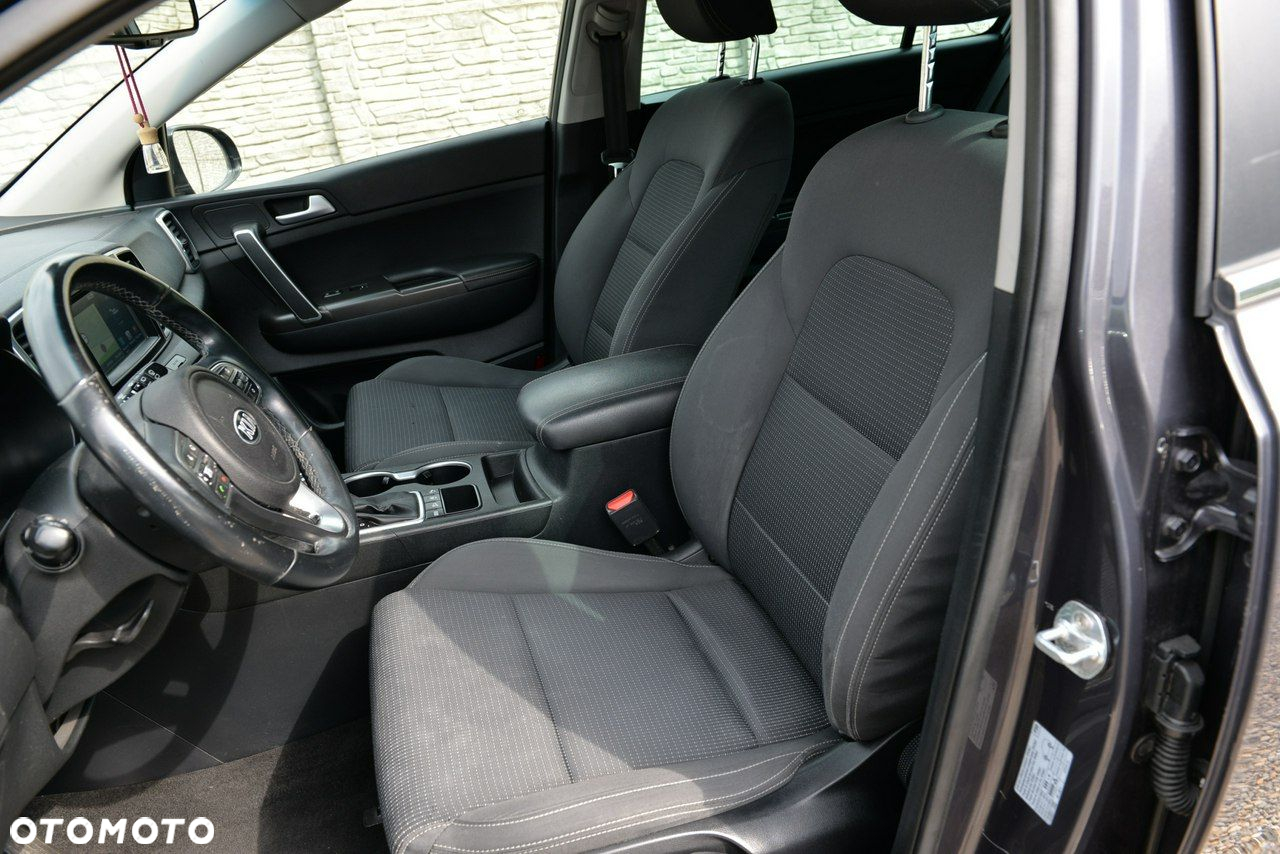 Kia Sportage 1.7 CRDI 2WD ISG Spirit - 9