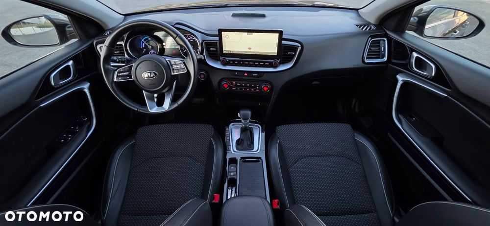 Kia XCeed 1.6 GDI PHEV L Business Line DCT - 18