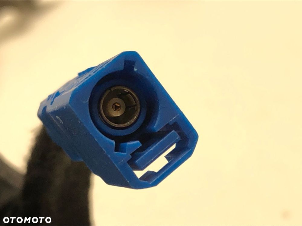 ANTENA GPS  RENAULT MEGANE IV liftback (B9A/M/N_) 2015 - 2022 1.5 Blue dCi 115 (B9A6) 85 kW [116 KM] - 3