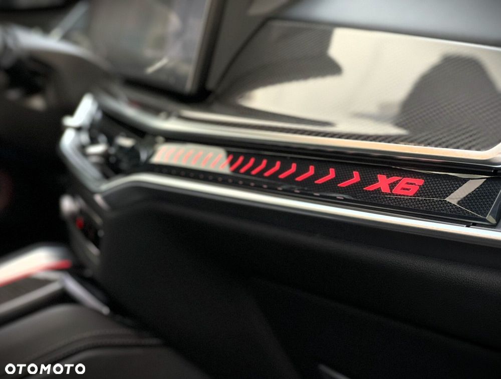 BMW X6 - 14