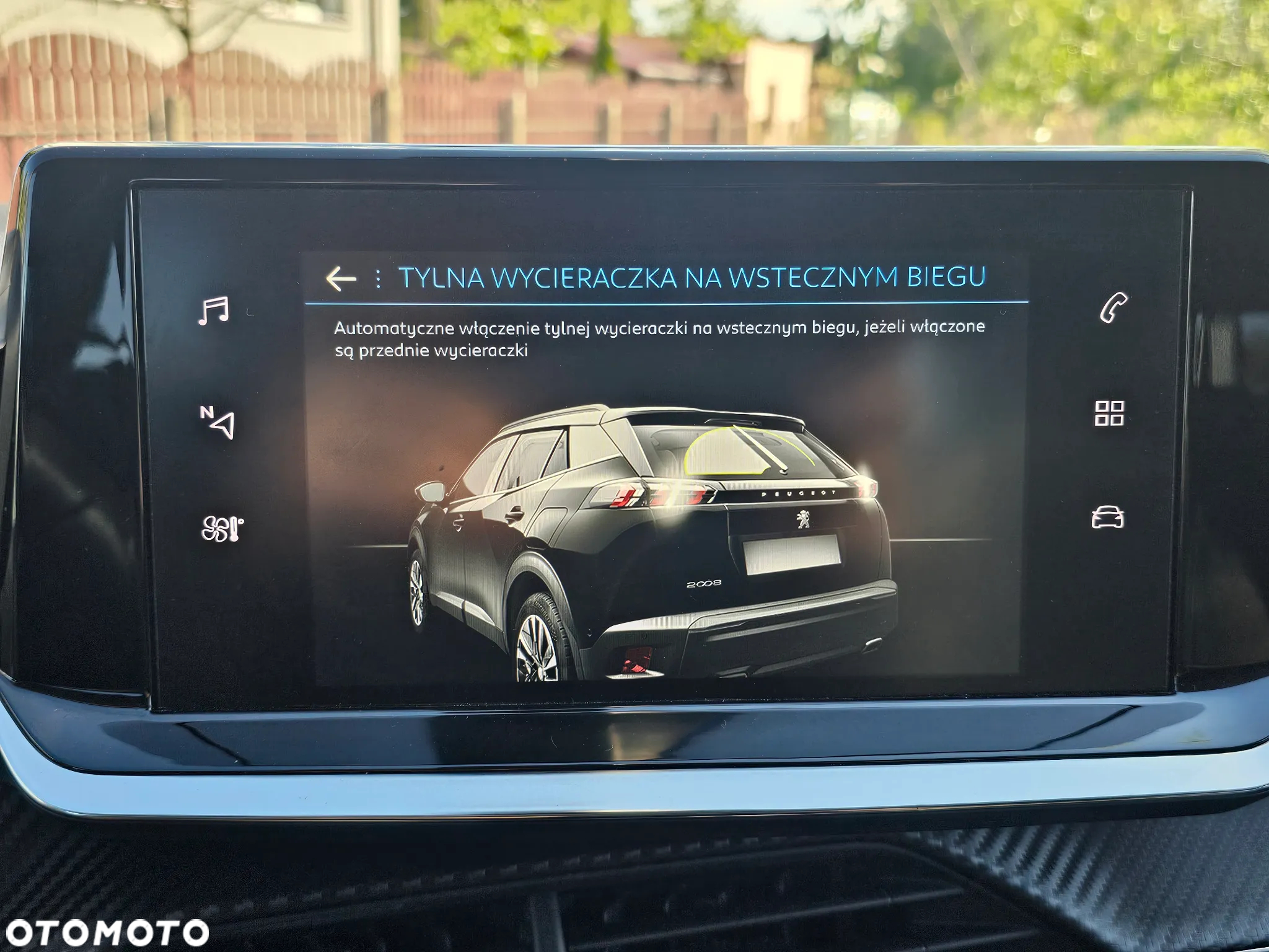 Peugeot 2008 1.2 PureTech Allure Pack S&S - 33