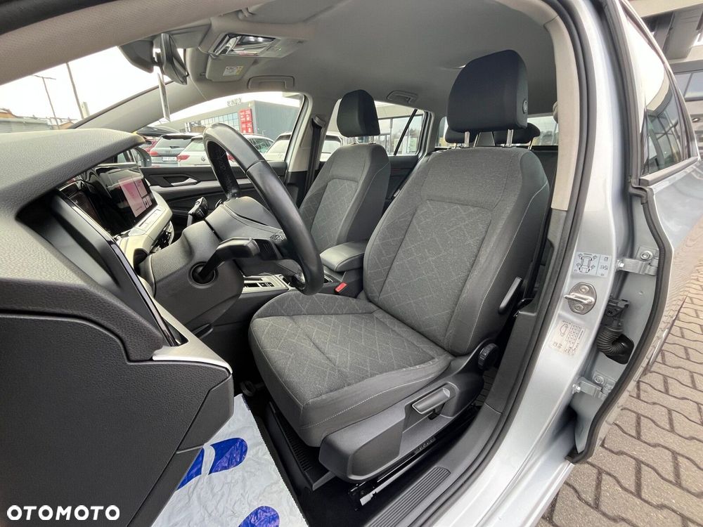 Volkswagen Golf - 13