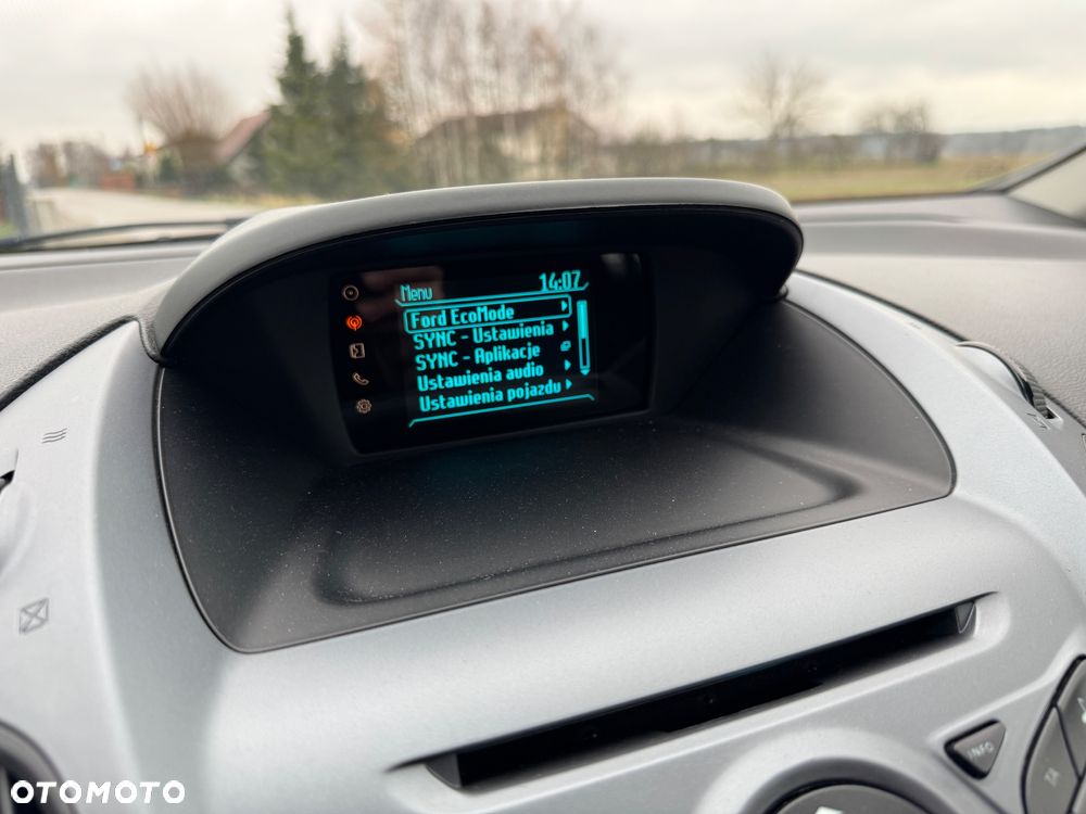 Ford B-MAX 1.0 EcoBoost Titanium - 19