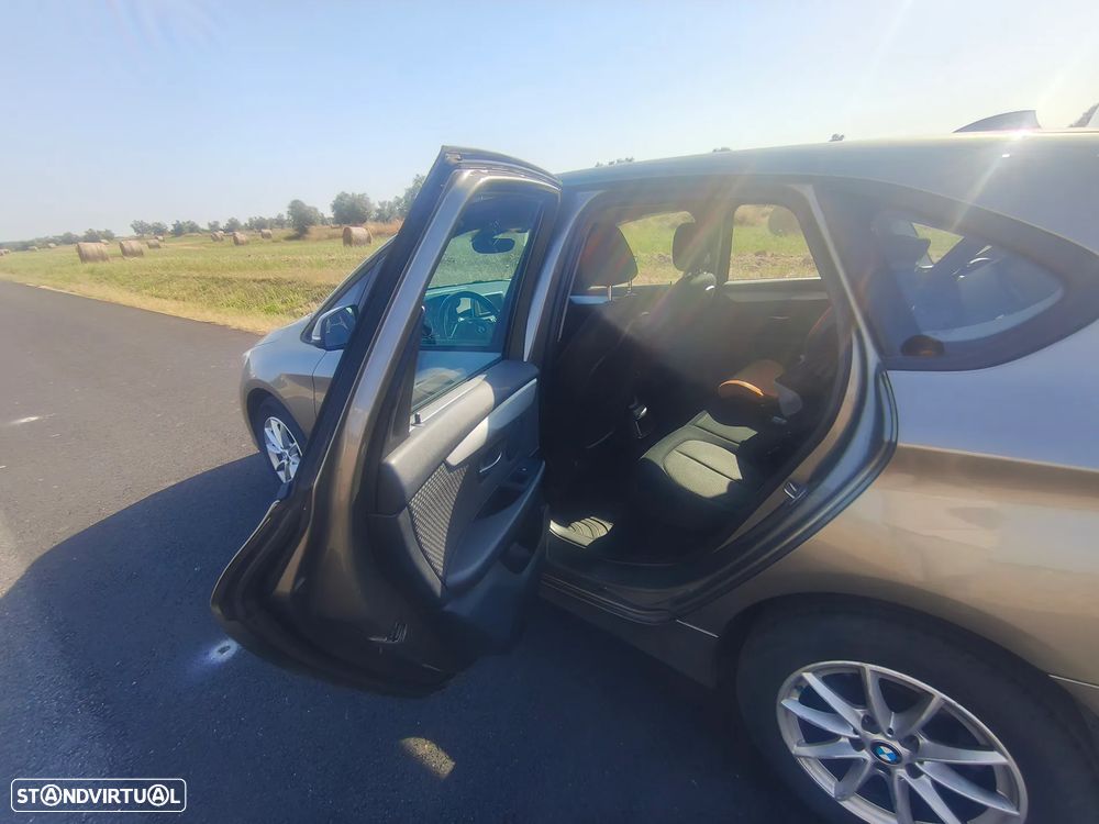 BMW 216 Active Tourer d Advantage - 6