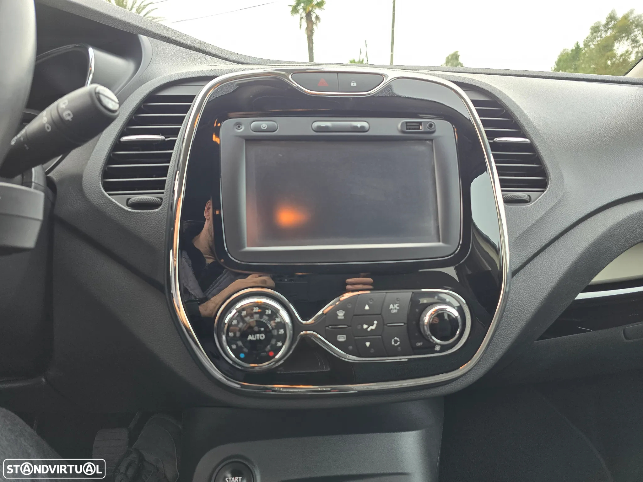 Renault Captur 1.5 dCi Exclusive - 37