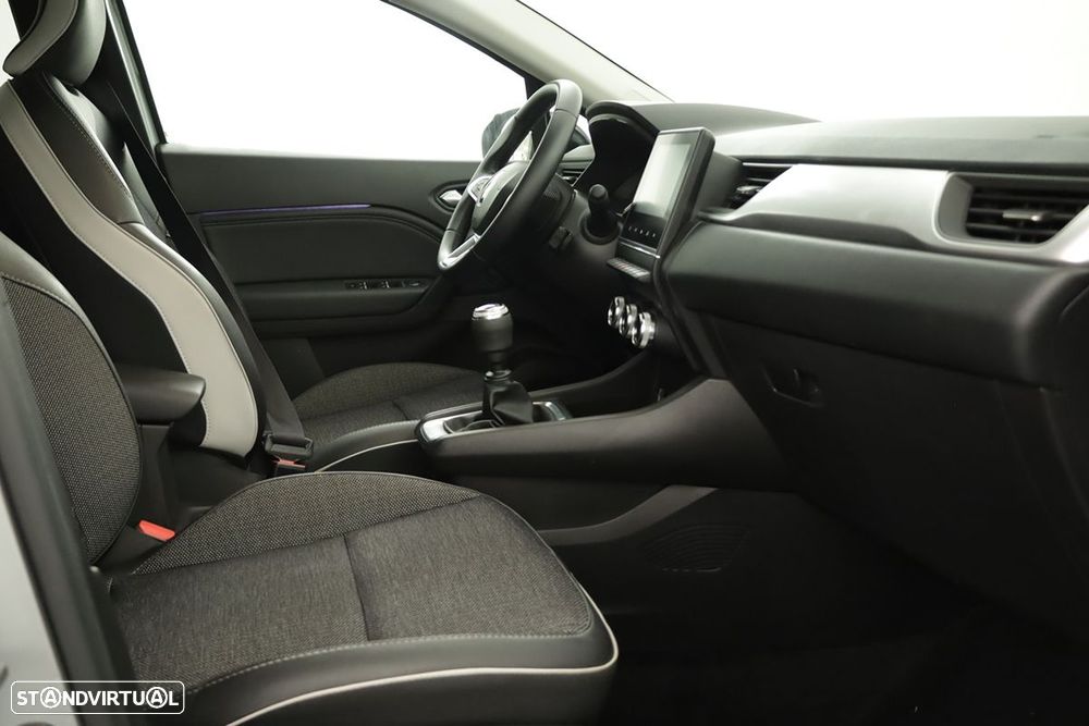 Renault Captur 1.0 TCe Techno Bi-Fuel - 23