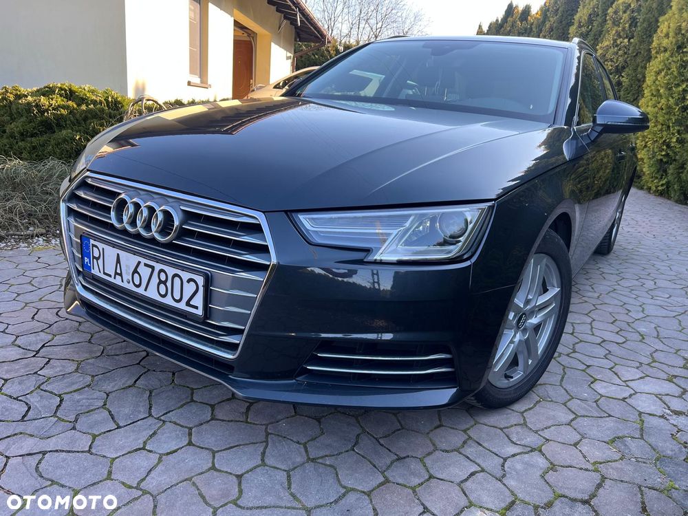 Audi A4 Avant 2.0 TDI - 1