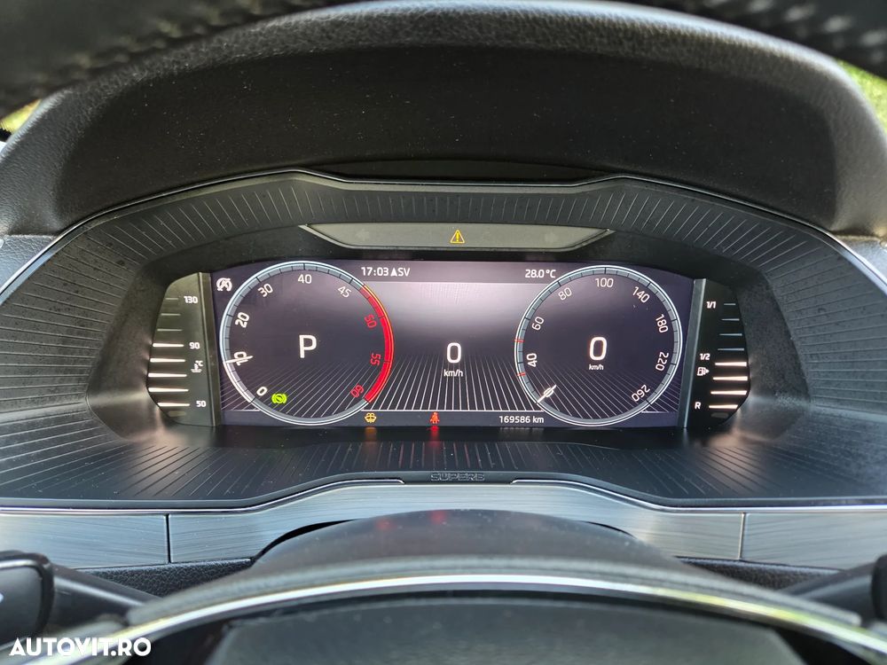 Skoda Superb 2.0 TDI DSG Selection - 24