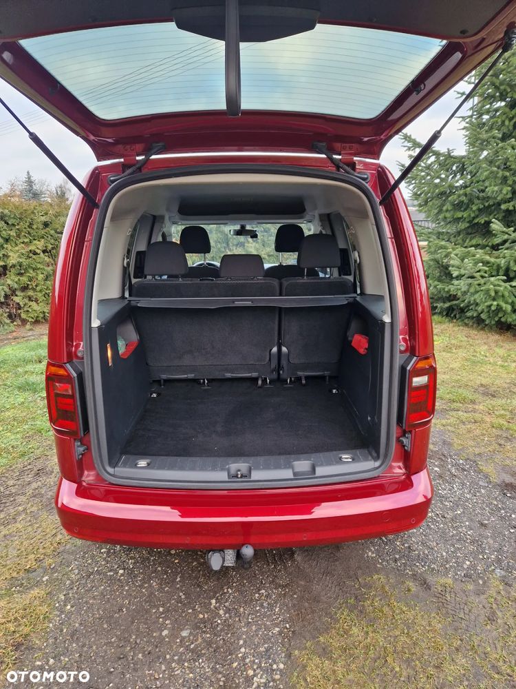 Volkswagen Caddy 2.0 TDI Trendline DSG - 12