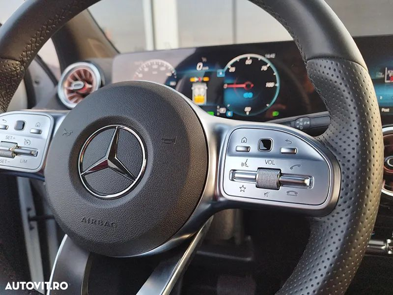 Mercedes-Benz EQA - 22