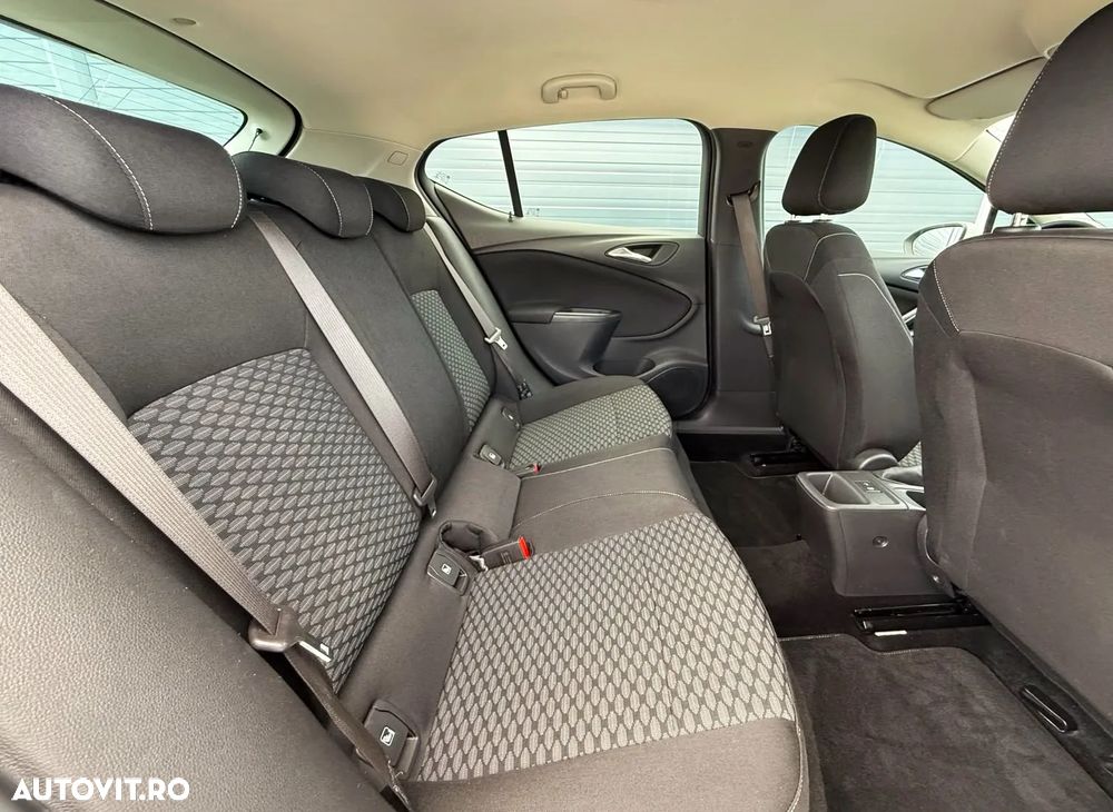 Opel Astra 1.6 D (CDTI) Business - 20