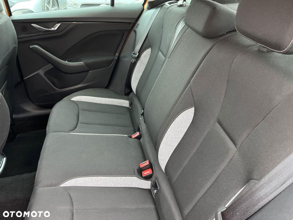 Skoda Kamiq 1.5 TSI Selection DSG - 16