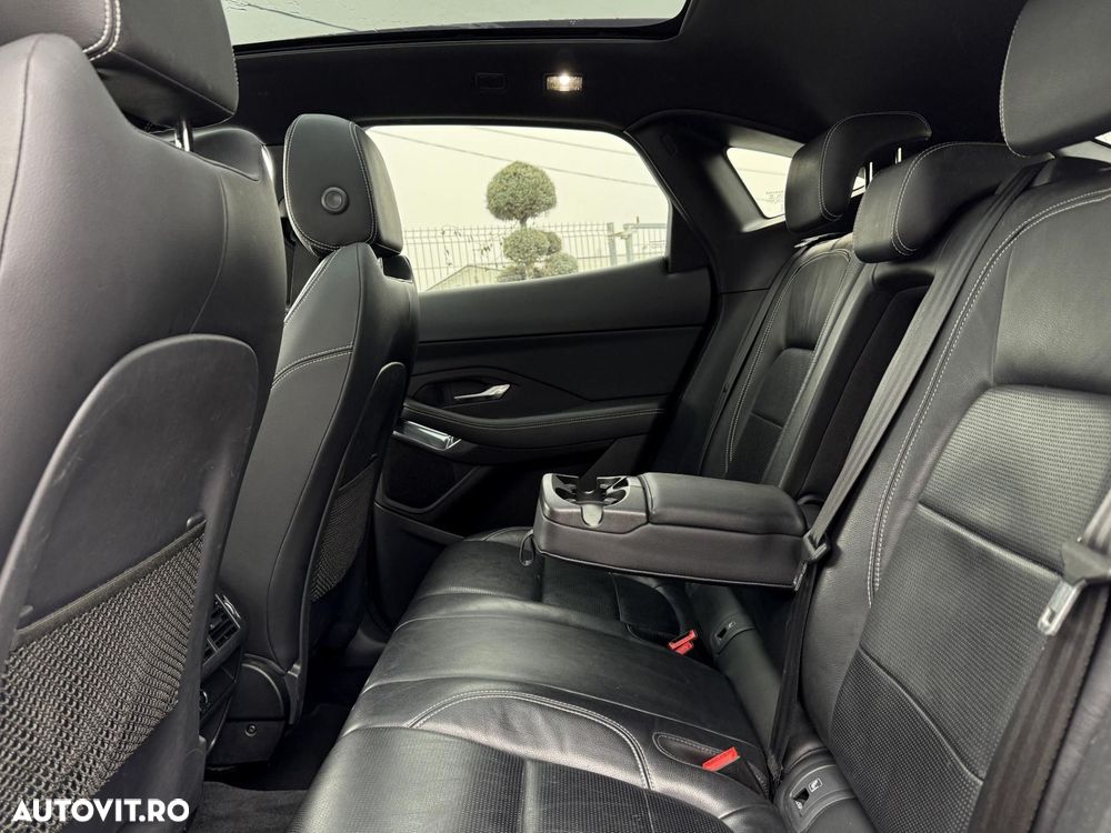 Jaguar E-Pace - 24