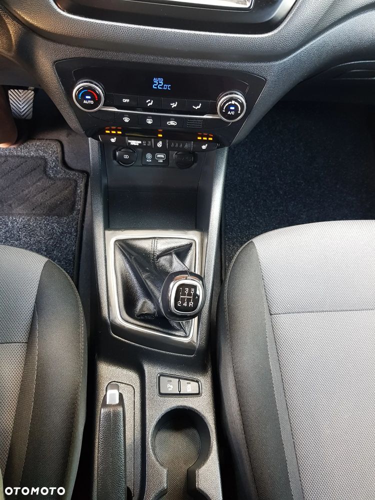 Hyundai i20 1.2 YES Plus - 34