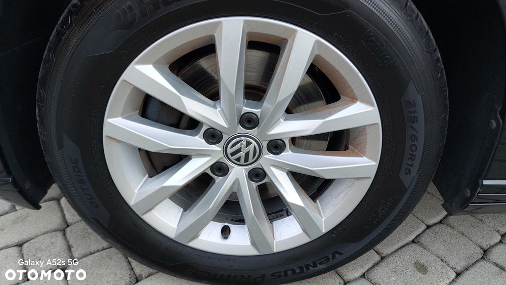 Volkswagen Passat 2.0 TDI SCR Comfortline - 27