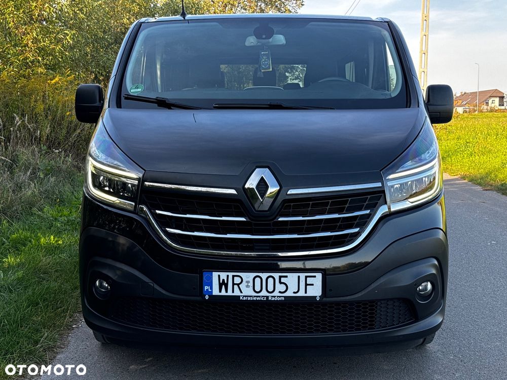 Renault Trafic Grand 2.0 dCi - 23