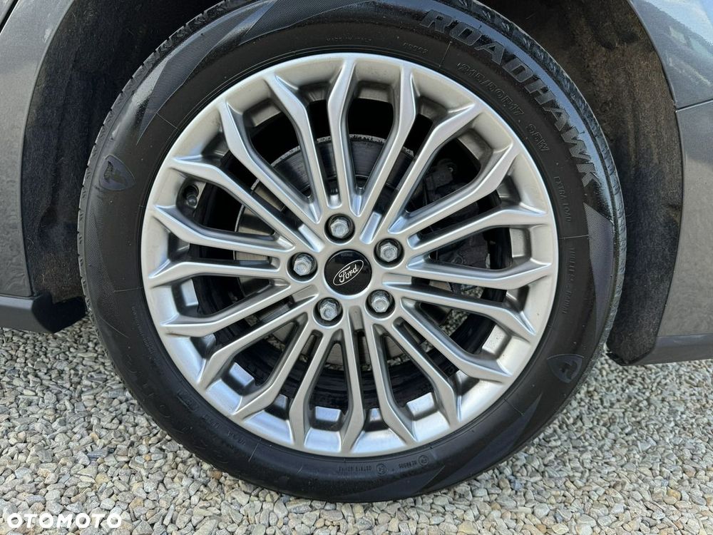 Ford Focus - 30