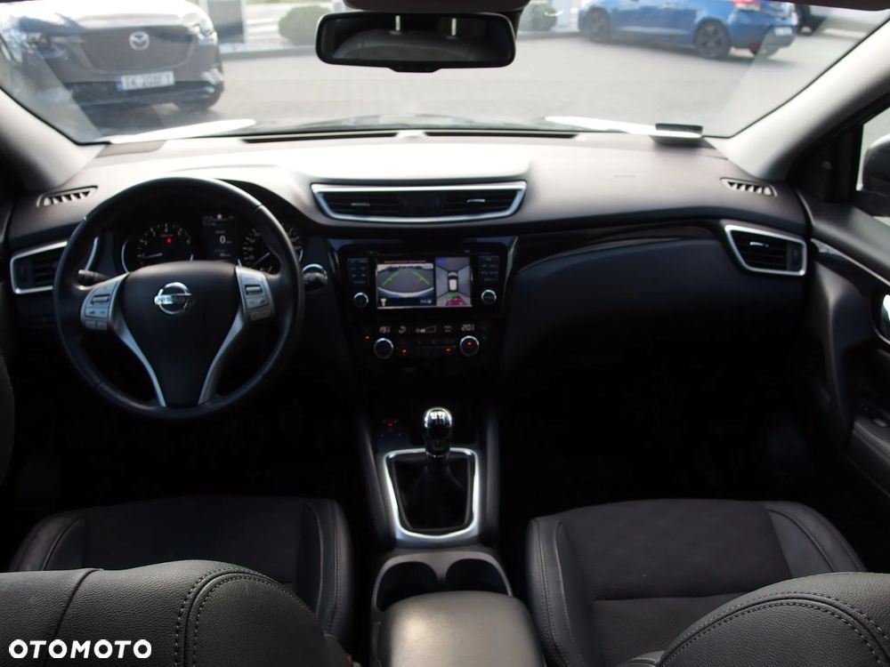 Nissan Qashqai 1.6 DIG-T Tekna - 10