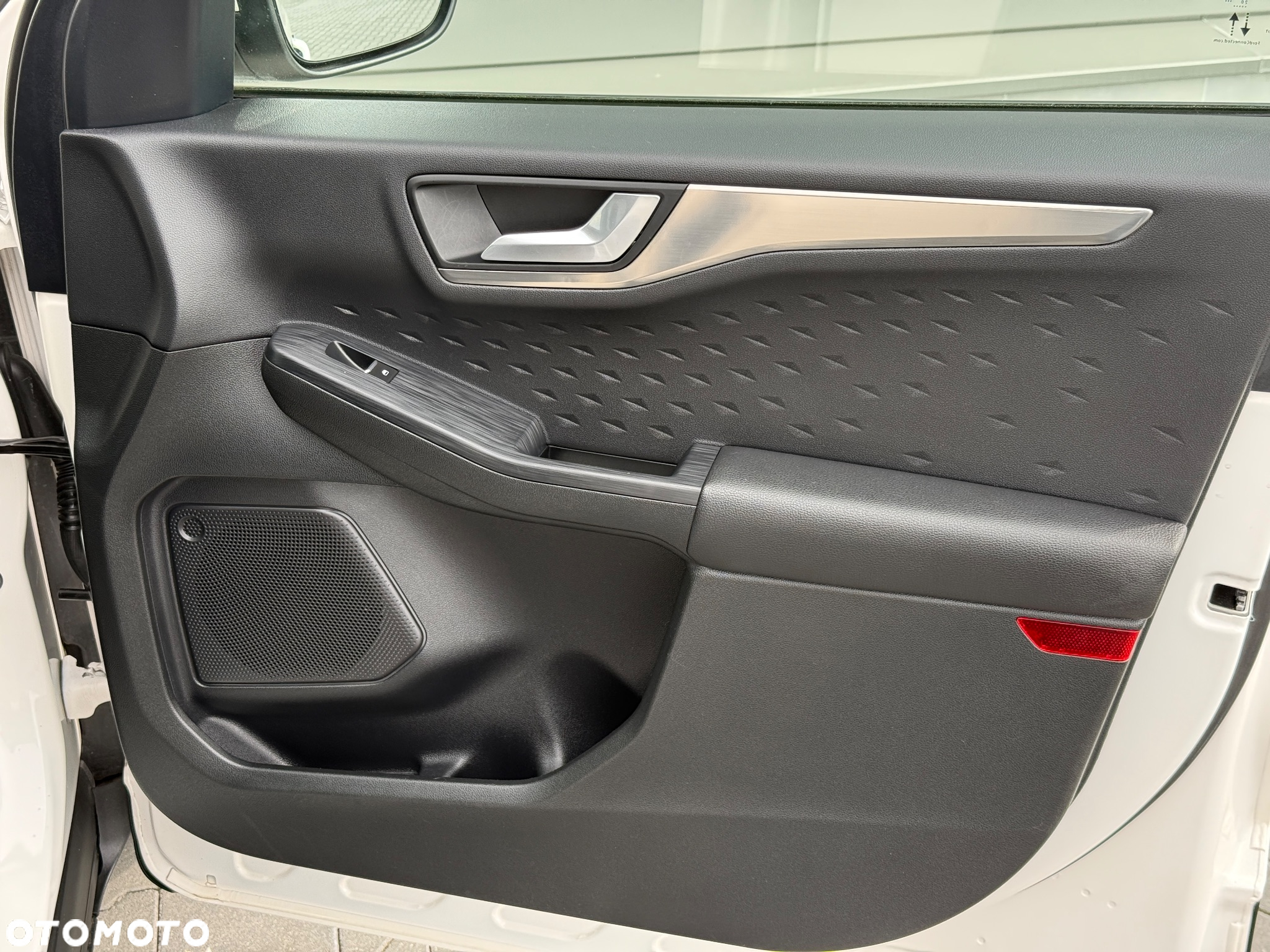 Ford Kuga 1.5 EcoBlue FWD Titanium - 35