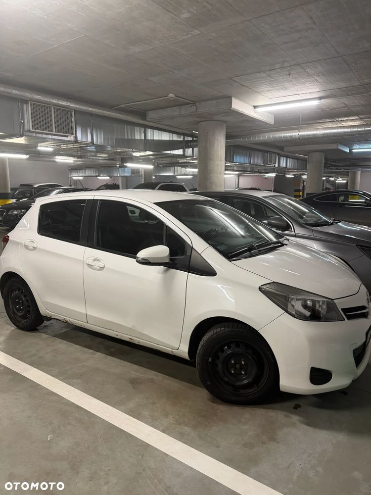 Toyota Yaris - 3