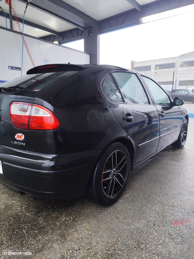 SEAT Leon 1.4 16V Confort JE+AC - 3
