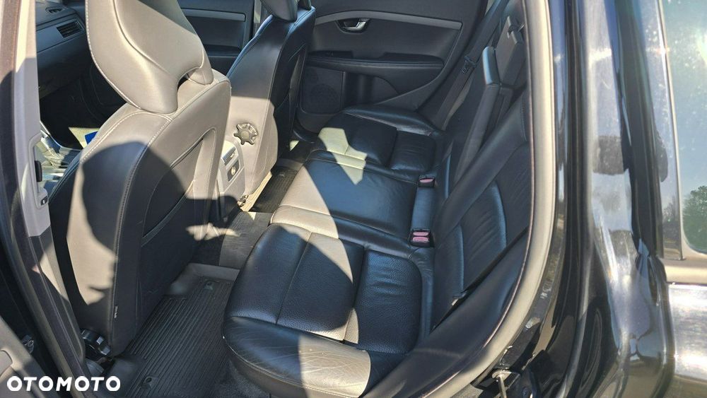 Volvo V70 - 10