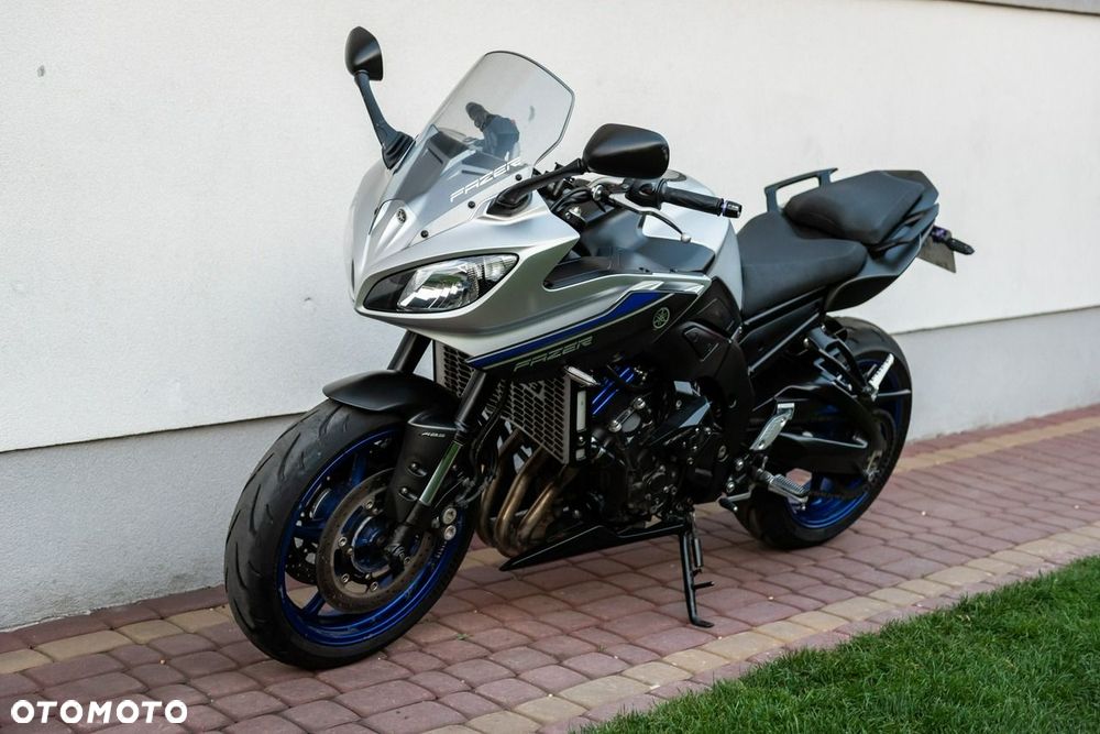 Yamaha FZ - 7