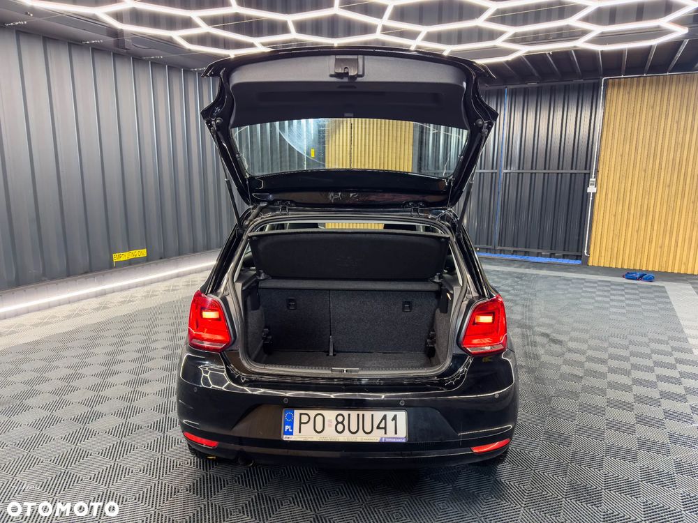 Volkswagen Polo - 12